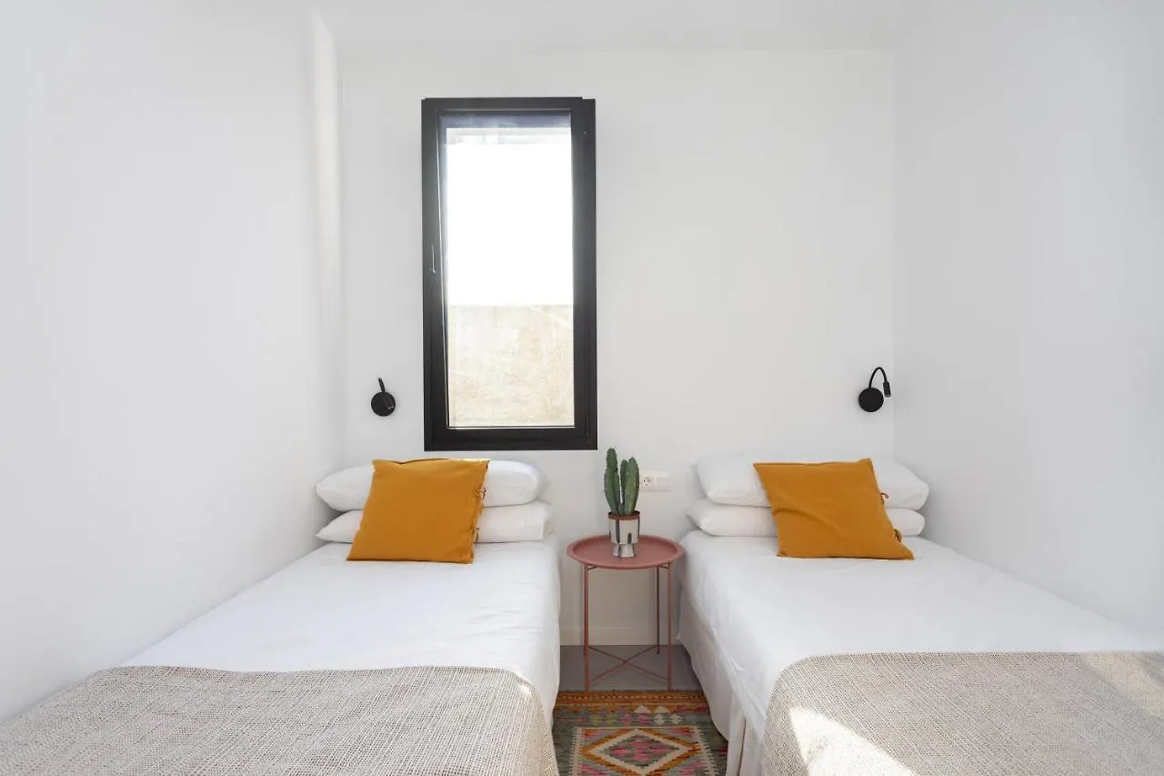 Pillowabroad - Brand New Apartment 波里斯-德阿沃纳