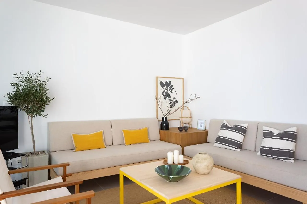 Pillowabroad - Brand New Apartment 波里斯-德阿沃纳 0*,
