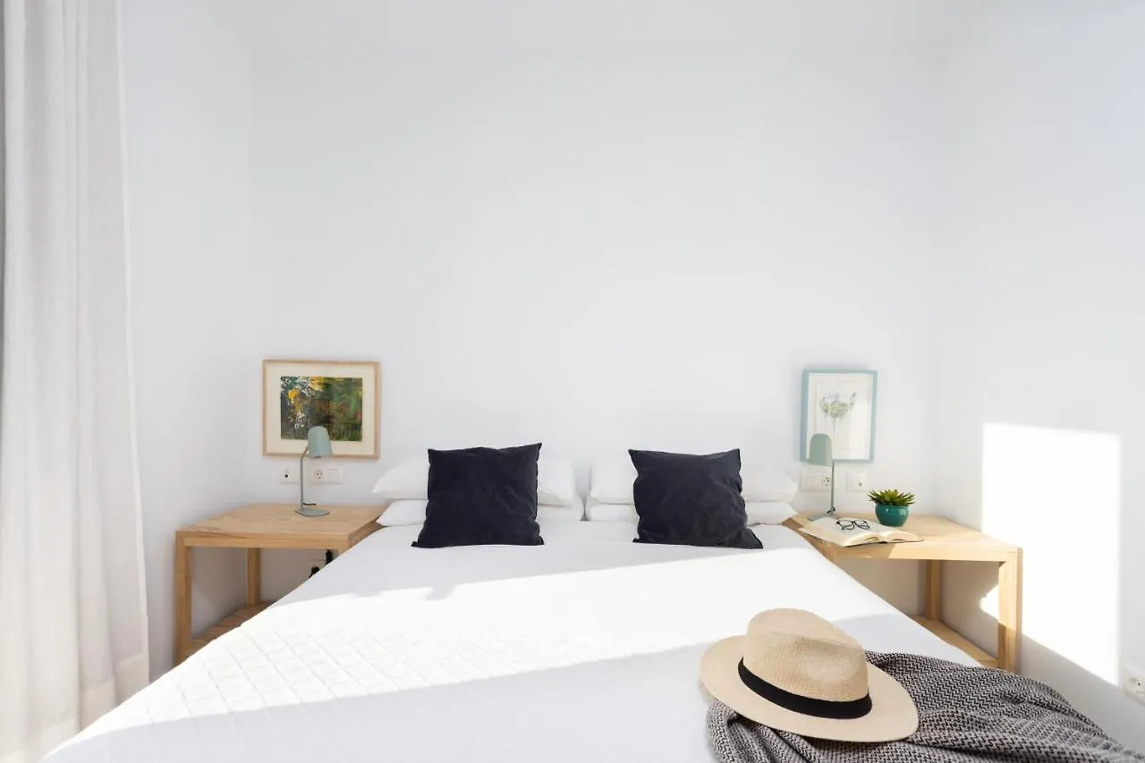 Pillowabroad - Brand New Apartment 波里斯-德阿沃纳